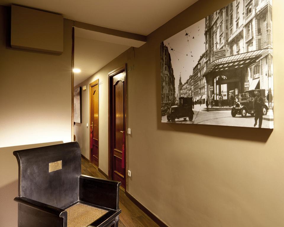 Thc Bergantin Hostel Madrid Eksteriør bilde